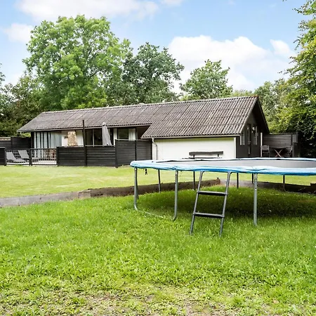 Vakantiehuis 3 Bedroom Awesome In *